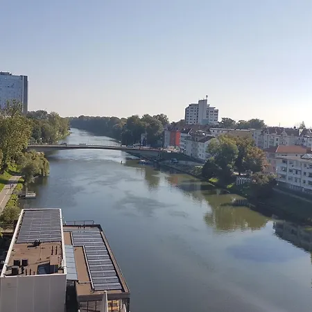 100M Zum Ulmer Muenster: 57M² Wohnung An Der Blau Экстерьер фото