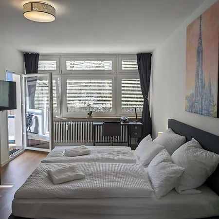 100M Zum Ulmer Muenster: 57M² Wohnung An Der Blau Экстерьер фото